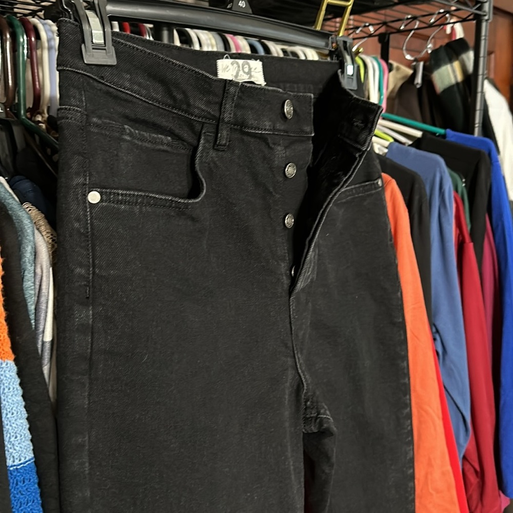 Woman’s Jeans We The Free Black Tall Boot Cut High Rise size 29 Stretch - Picture 10 of 10